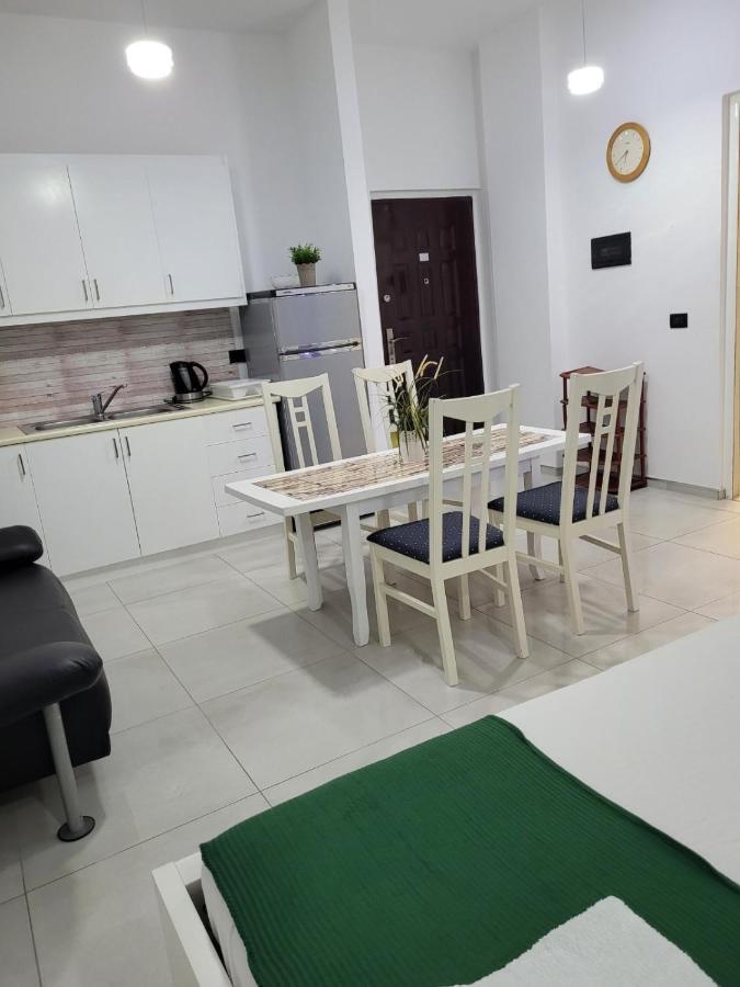 Bb Moderne Apartments Sarande Luaran gambar